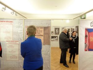 024_Izlozba_Subotica_70 god_Madjarska_scene
